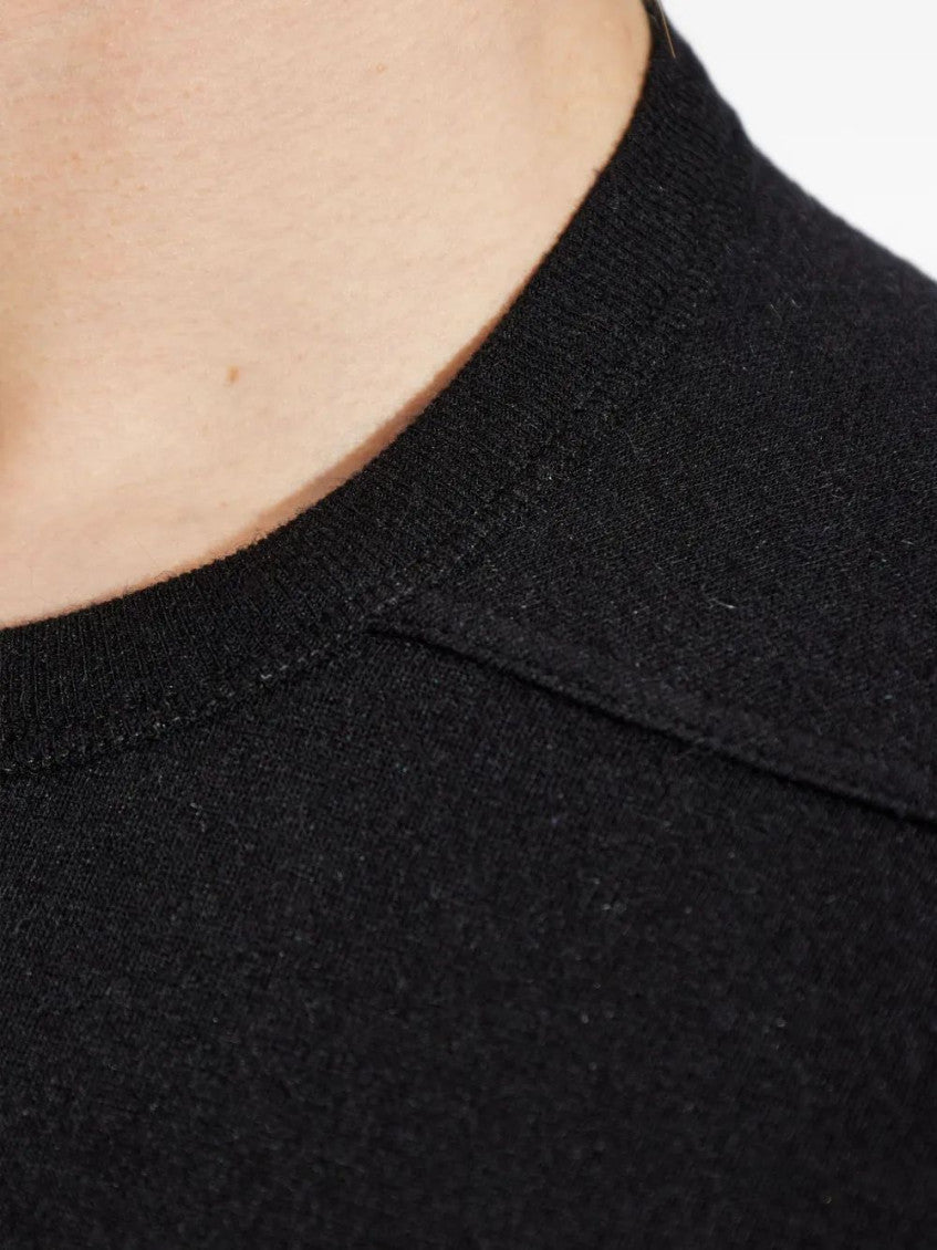 Black Crew Neck T-Shirt 2