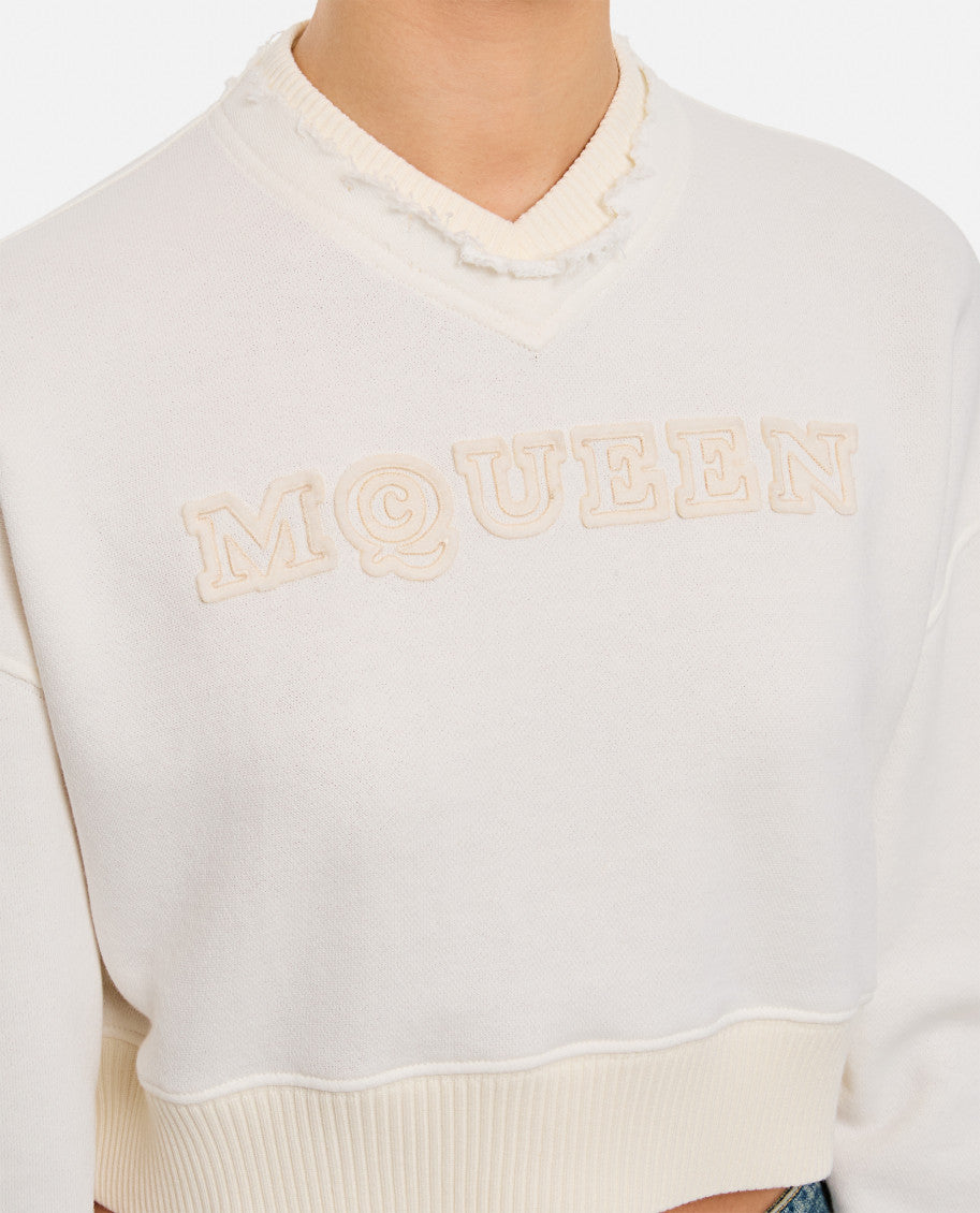 White cropped sweatshirt 4