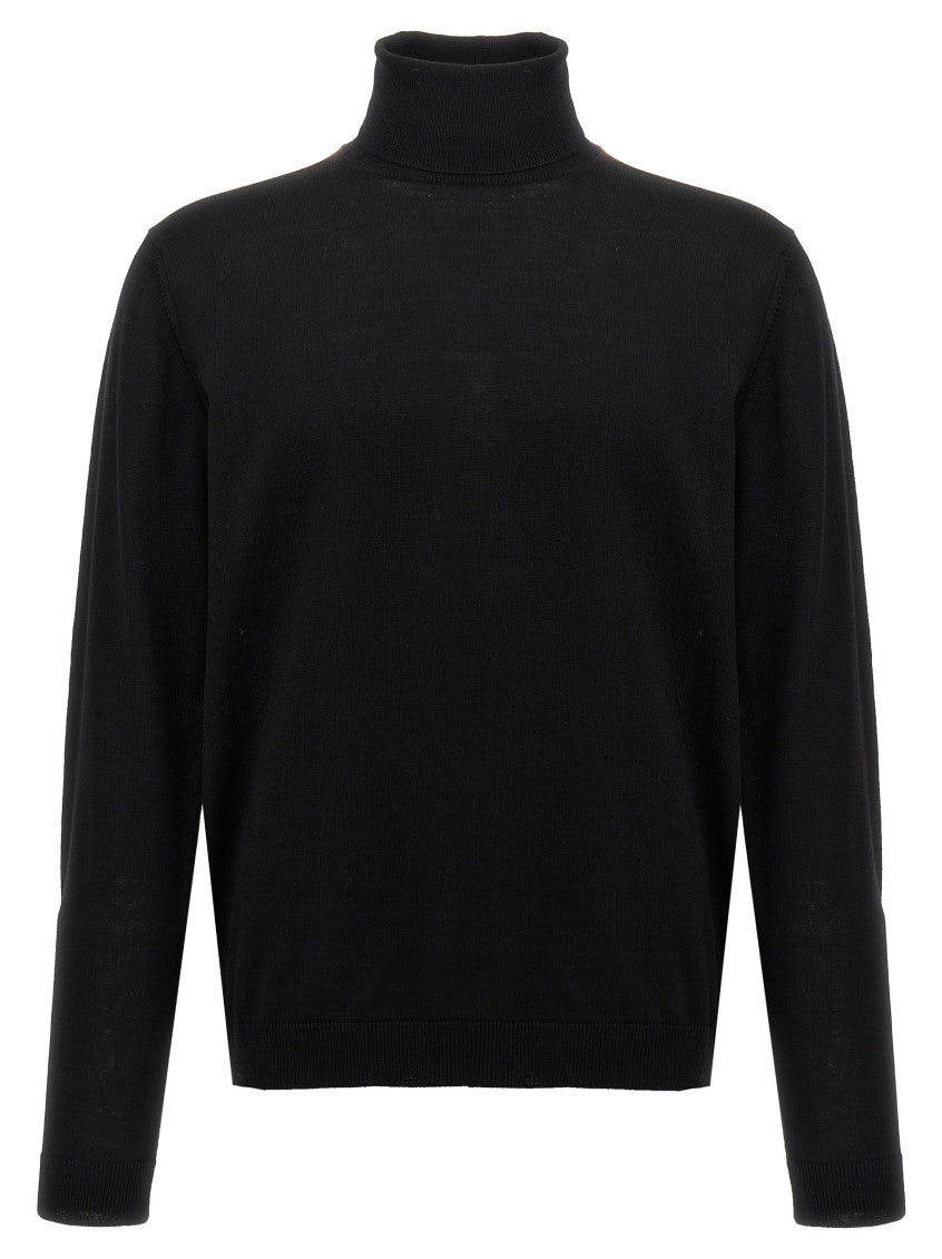 Black Wool turtleneck sweater 1