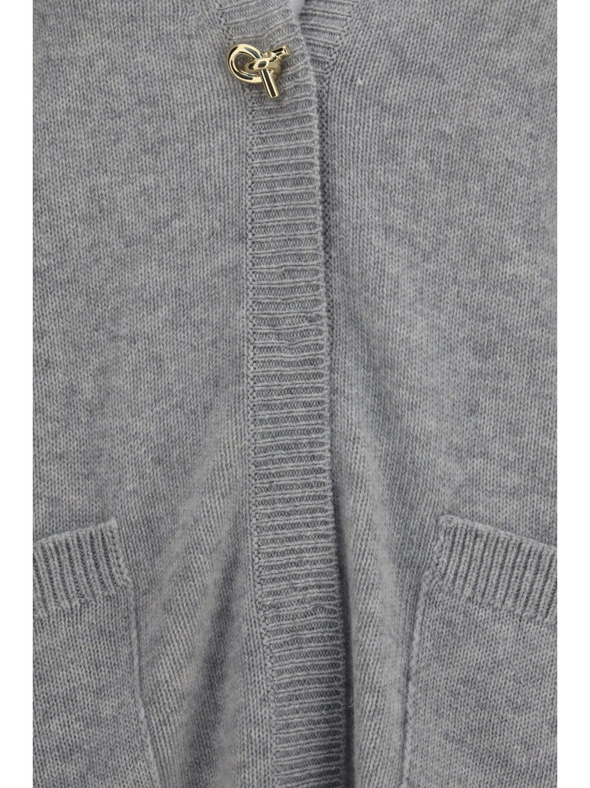 Grey Knitted V Neck Sweater 3