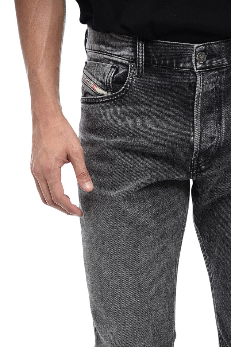 Black Mid Rise Jeans 3