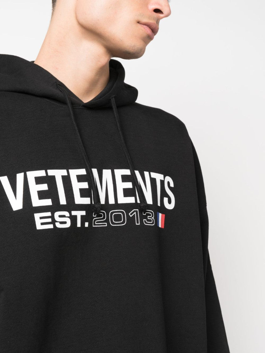 Black Oversize Sweatshirt 4