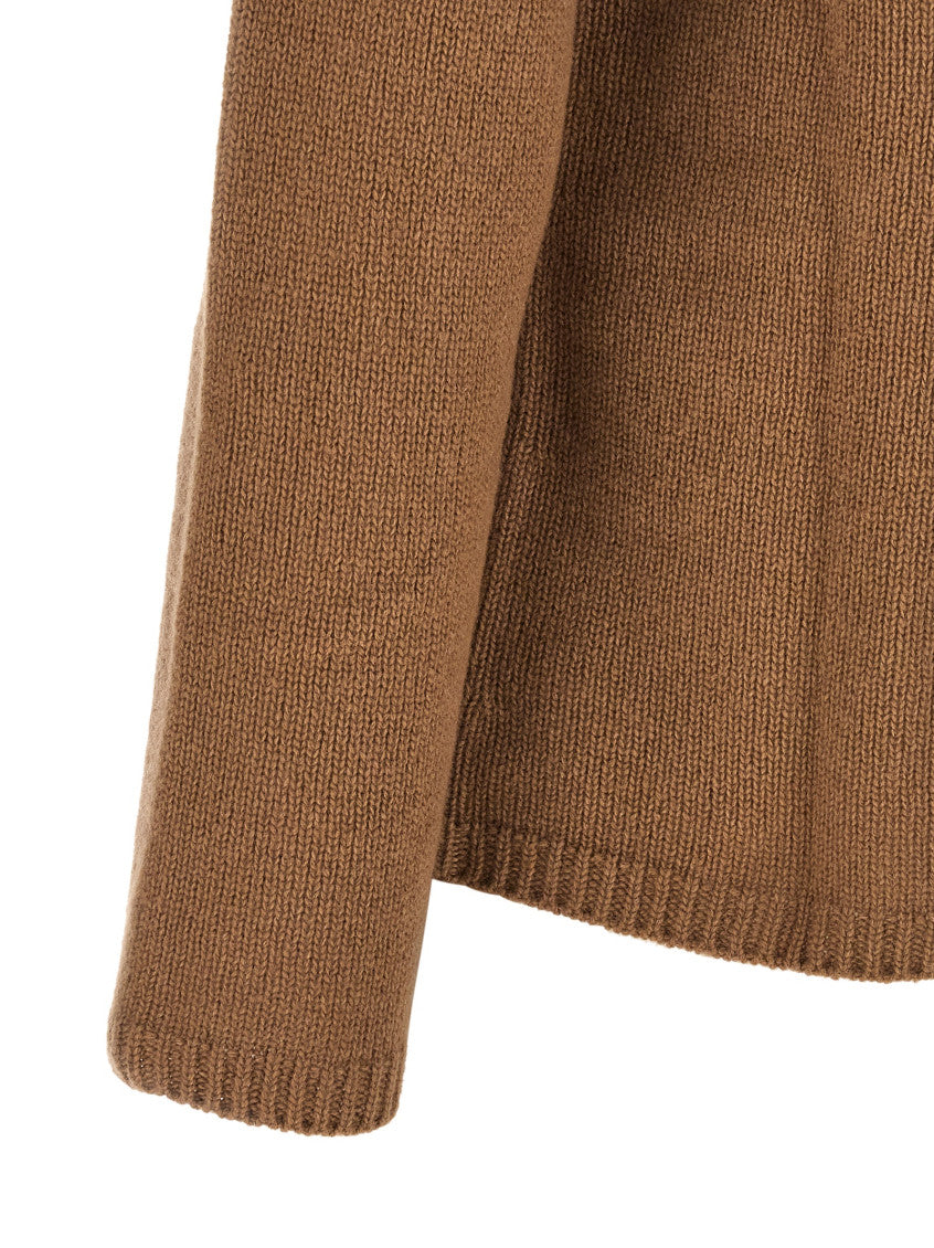 Brown Knitted Round Neck Sweater 4