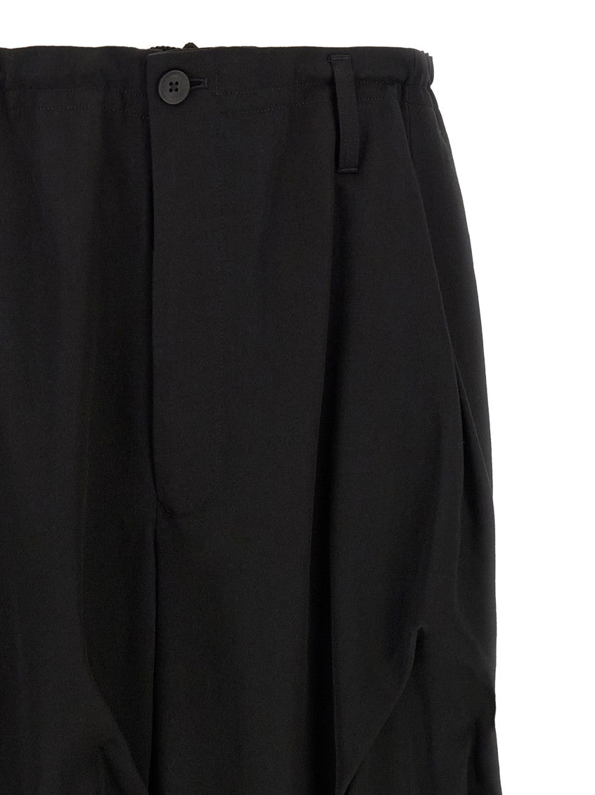 Black Relaxed Pleated Pant 3