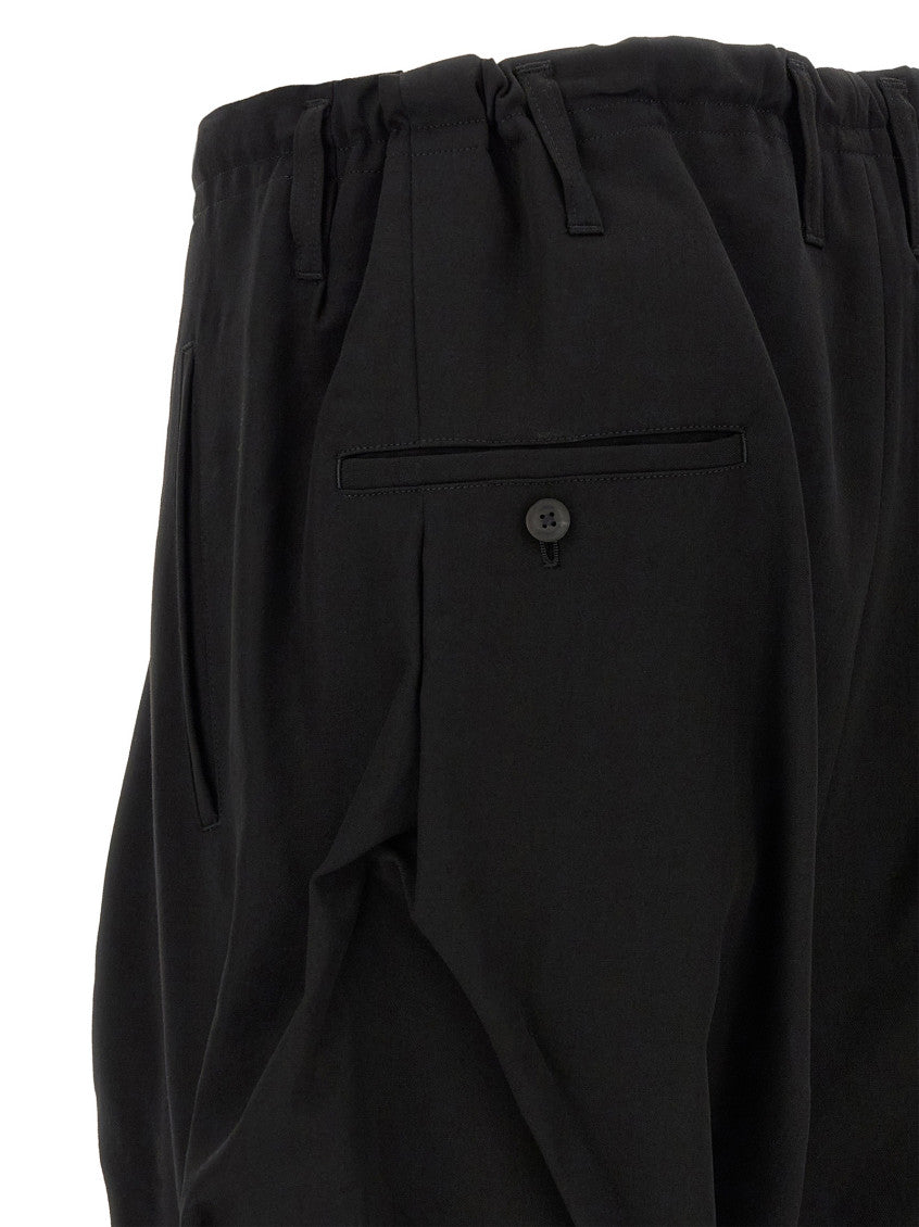 Black Relaxed Pleated Pant 4