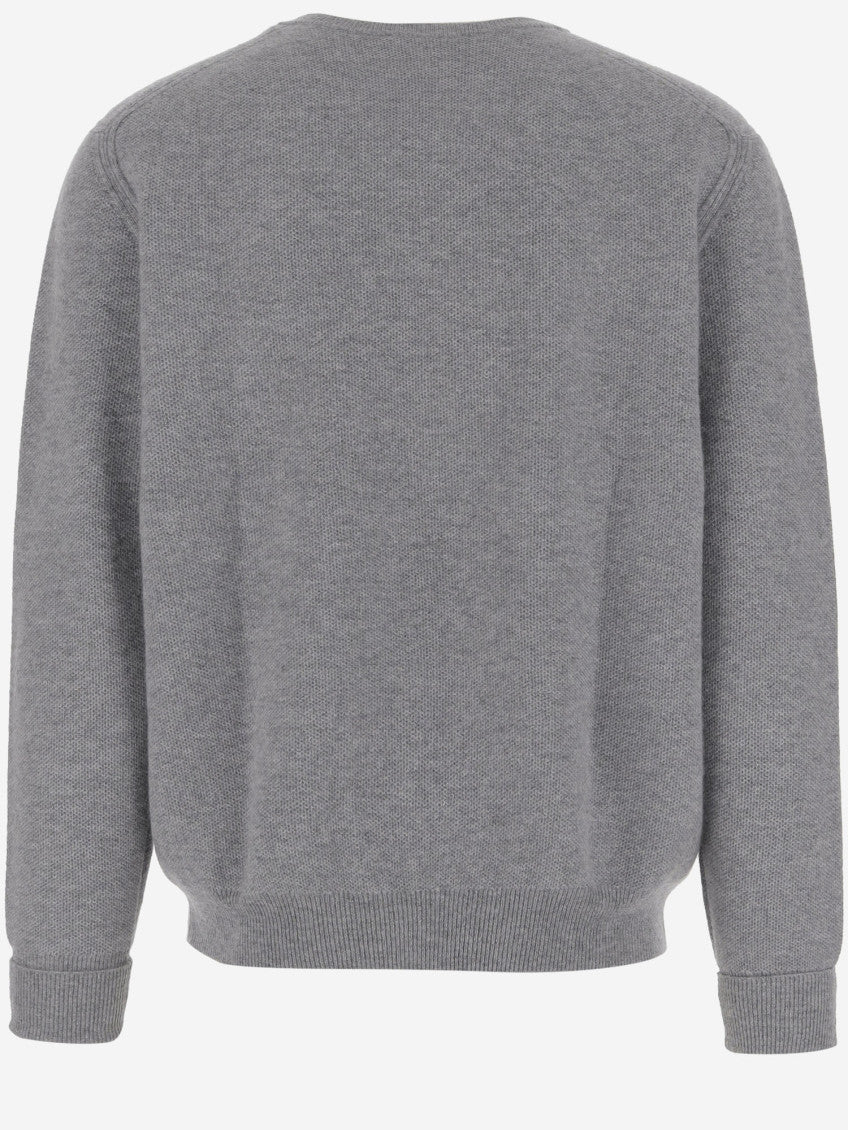 Grey Roundneck Pullover 2