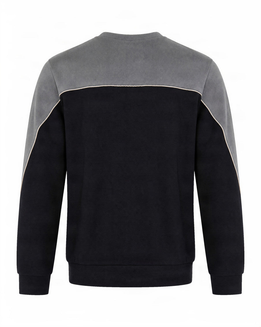 Black Crew Neck Sweatshirt 2