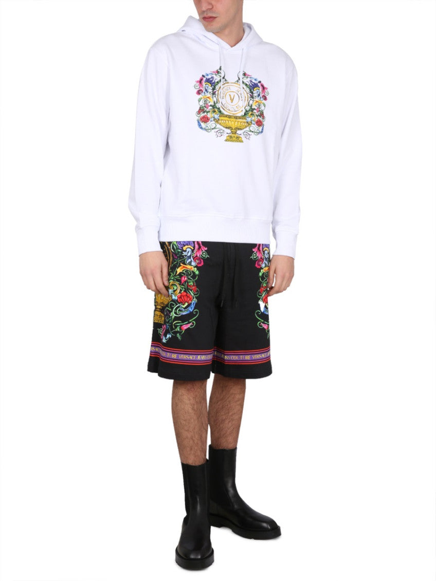 White Logo Regular Hoodie 2