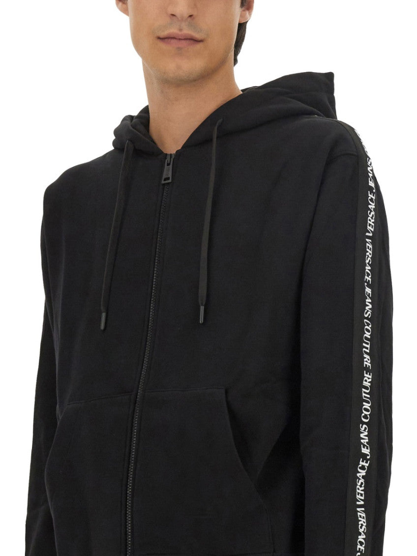 Black Solid Regular Hoodie 4