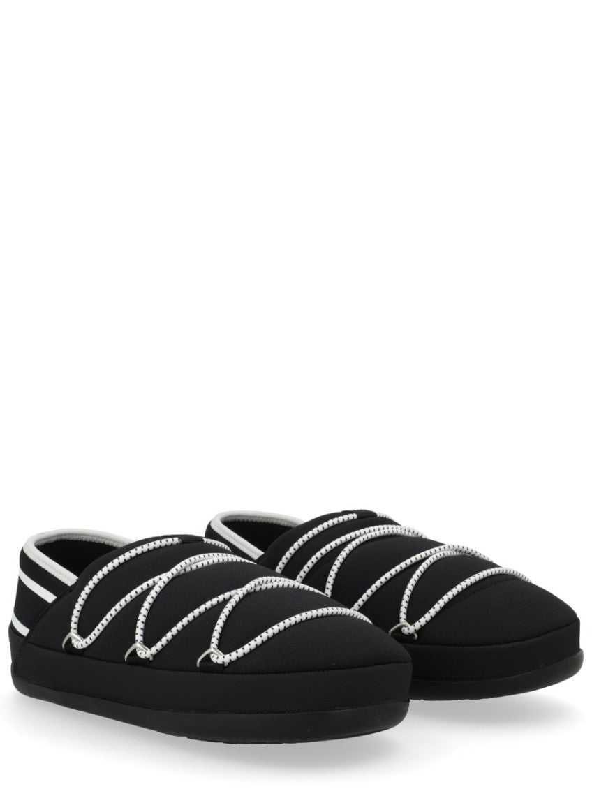 Black Logo Slippers 2