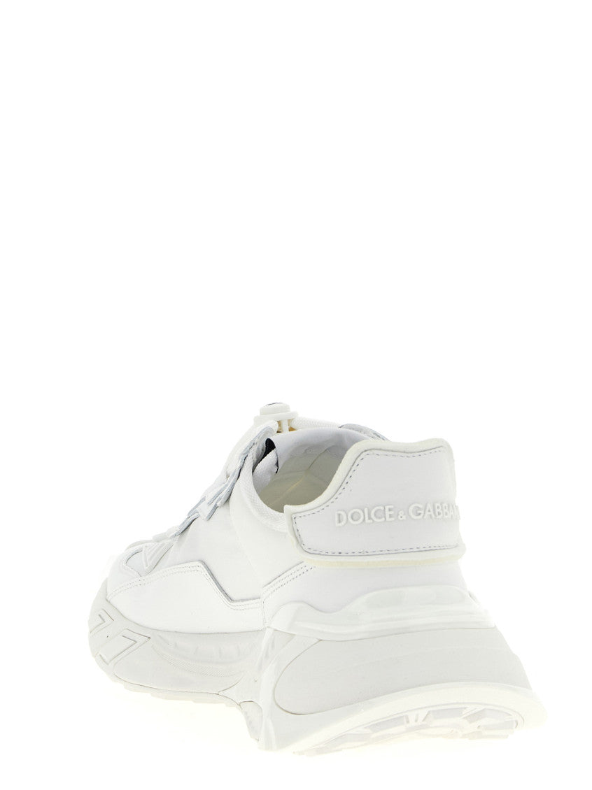 White Logo Sneakers 3