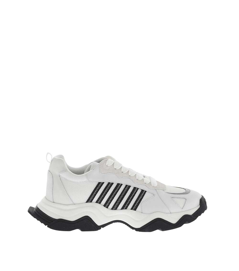 White Low-Top Sneakers 1