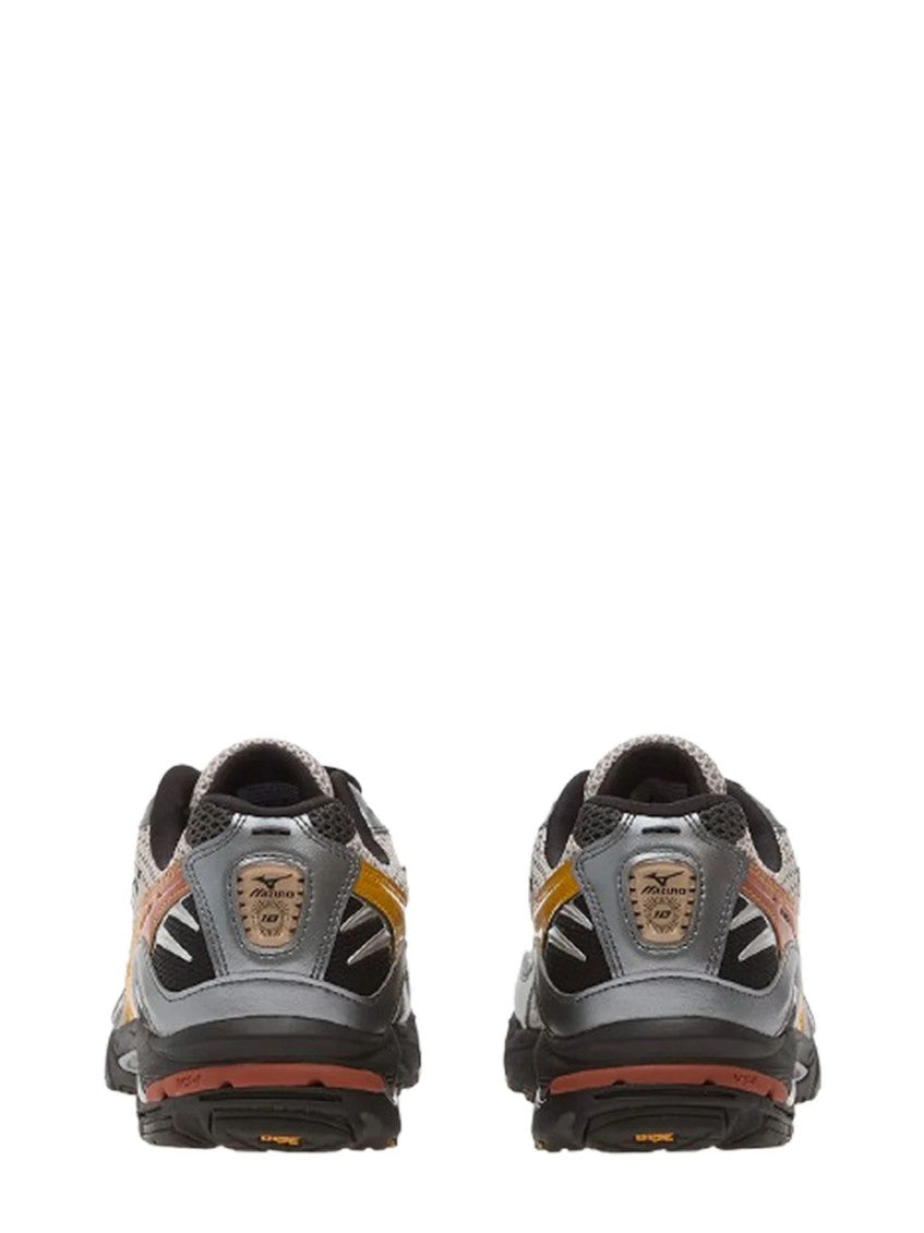 Black Wave-Rider Sneakers 3