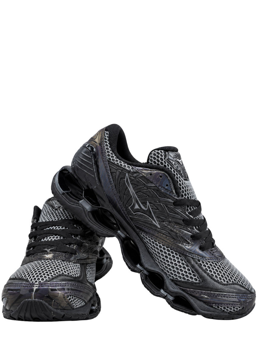 Black Wave Sneakers 2