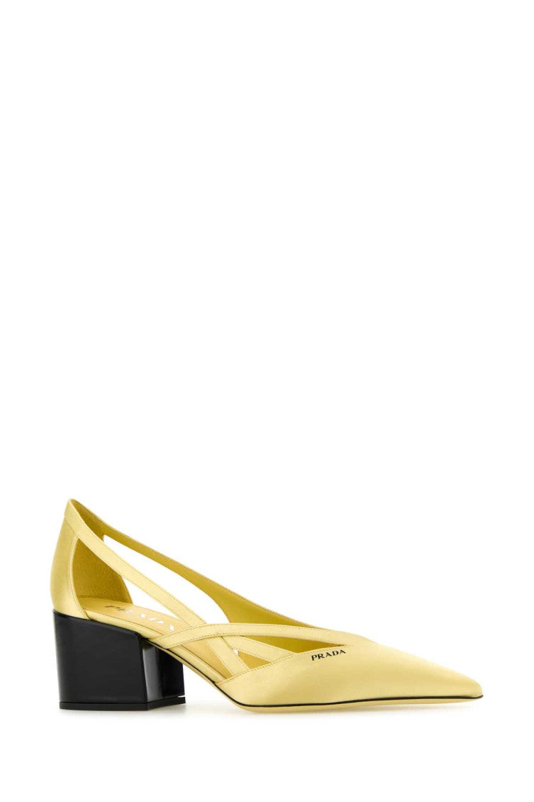 Golden Pointed Toe Pumps 2