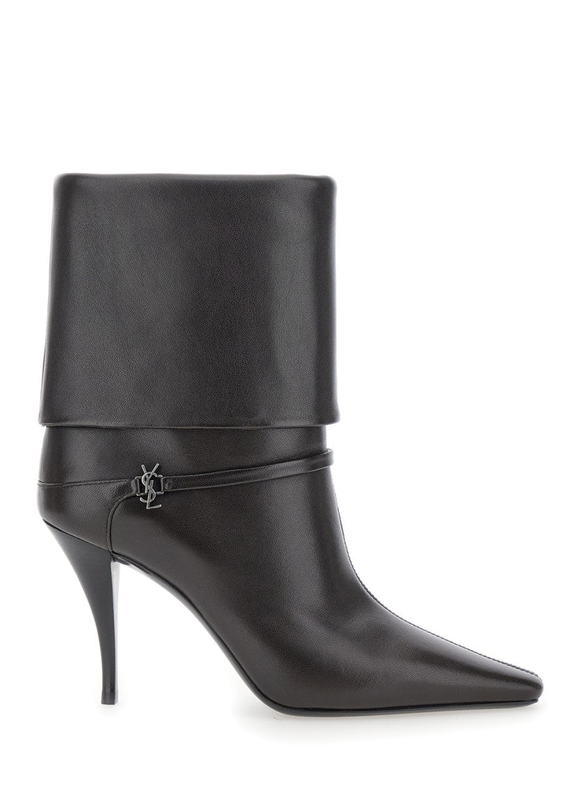 Black Pointed Toe Boots 1