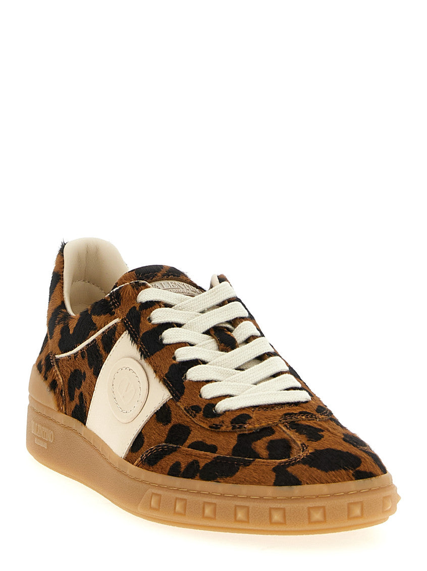 Brown Lace Up Sneakers 2