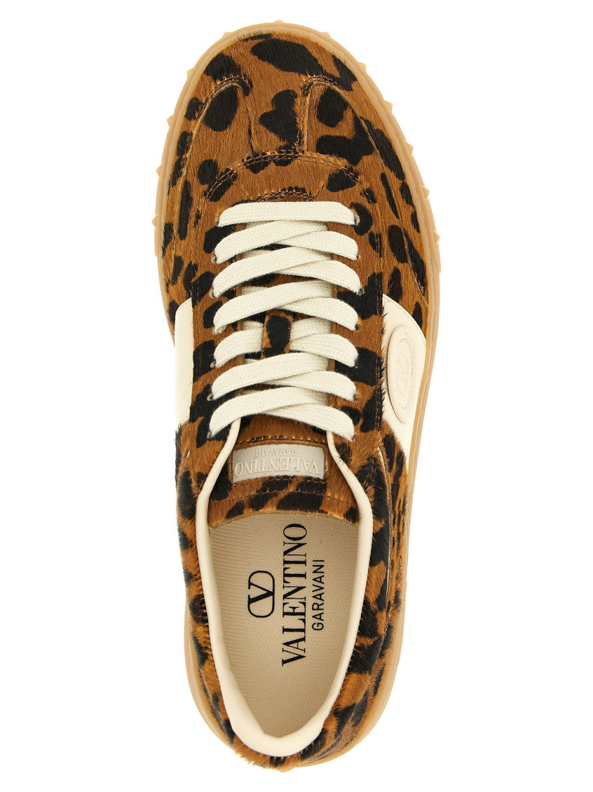 Brown Lace Up Sneakers 4