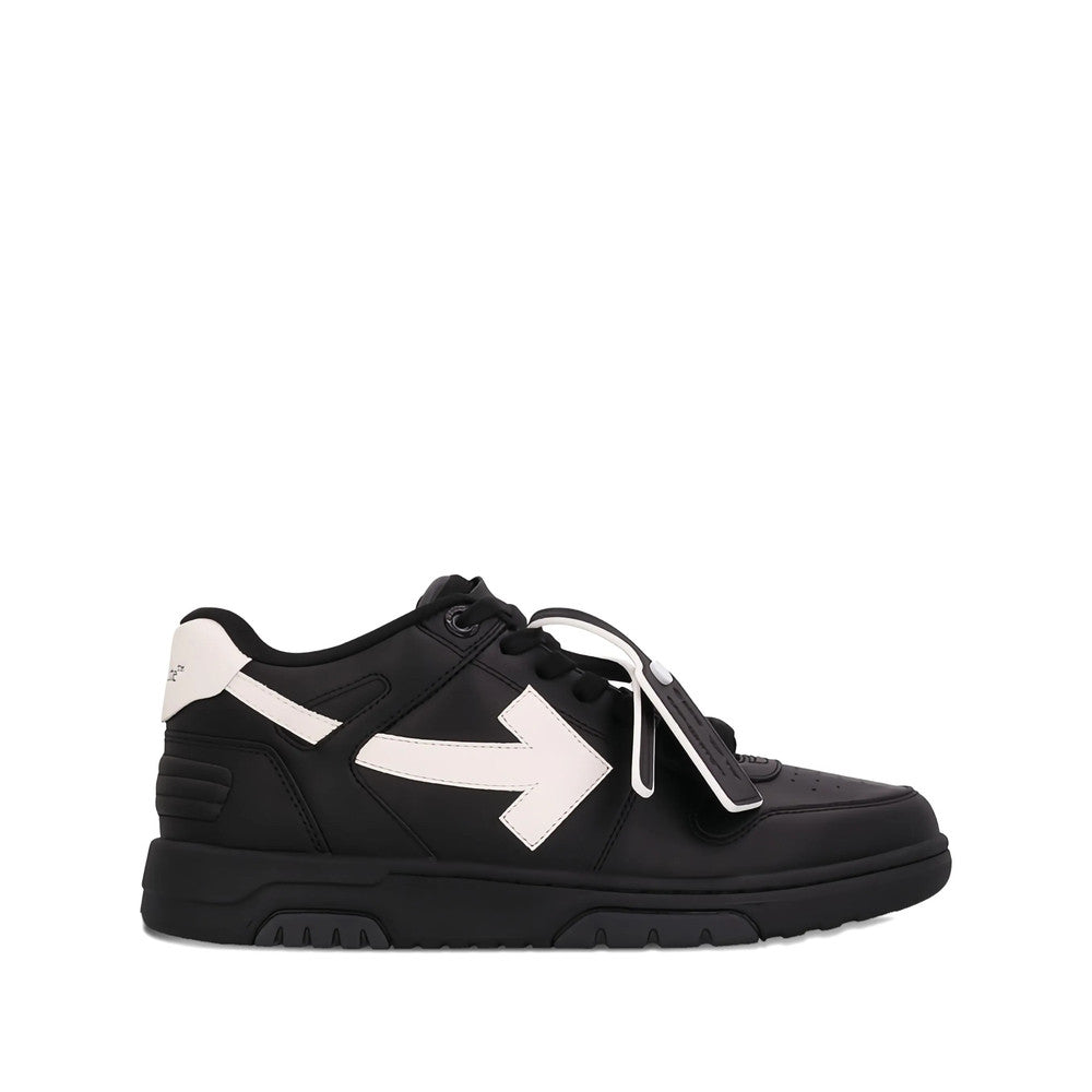 Black Logo Arrow Sneakers 1