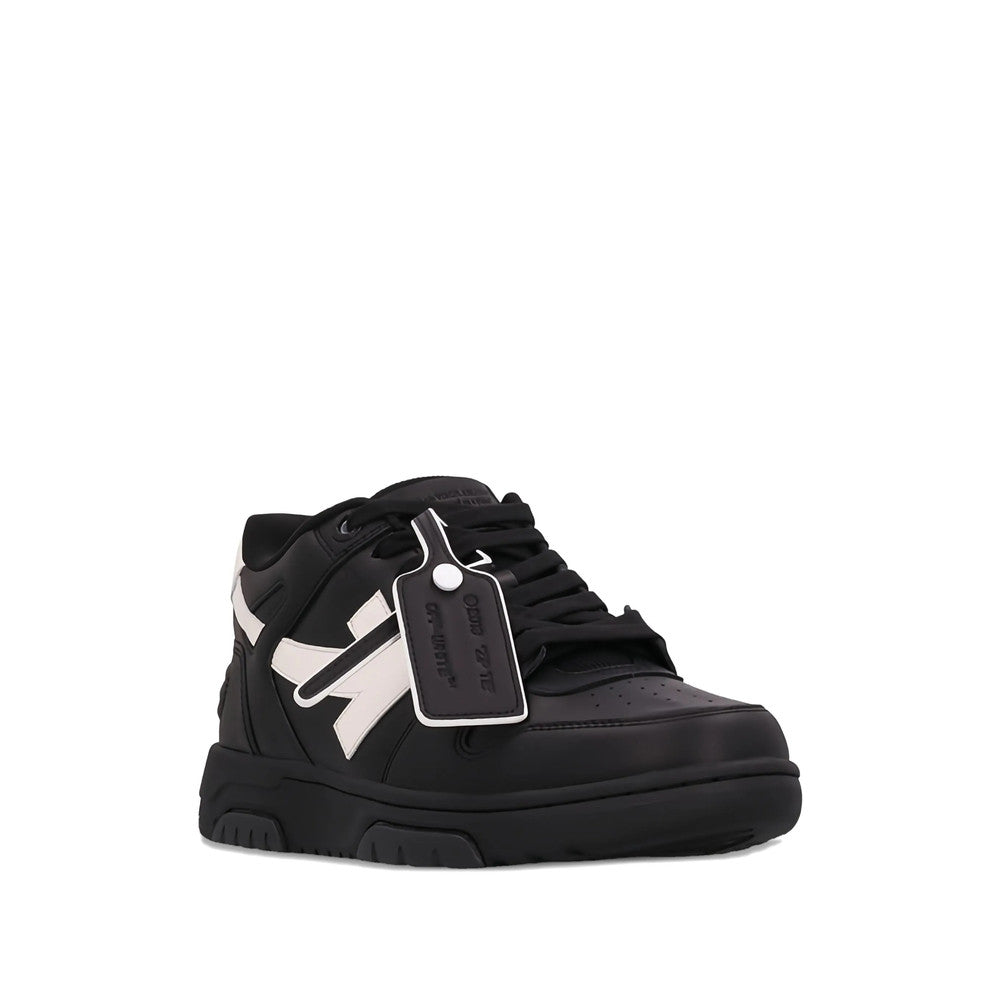 Black Logo Arrow Sneakers 2