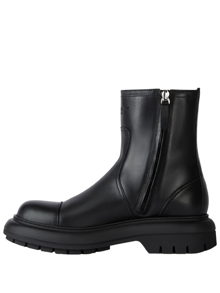 Black Solid Cargo Boot 3