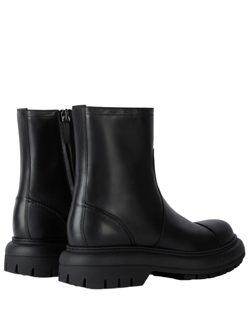 Black Solid Cargo Boot 4