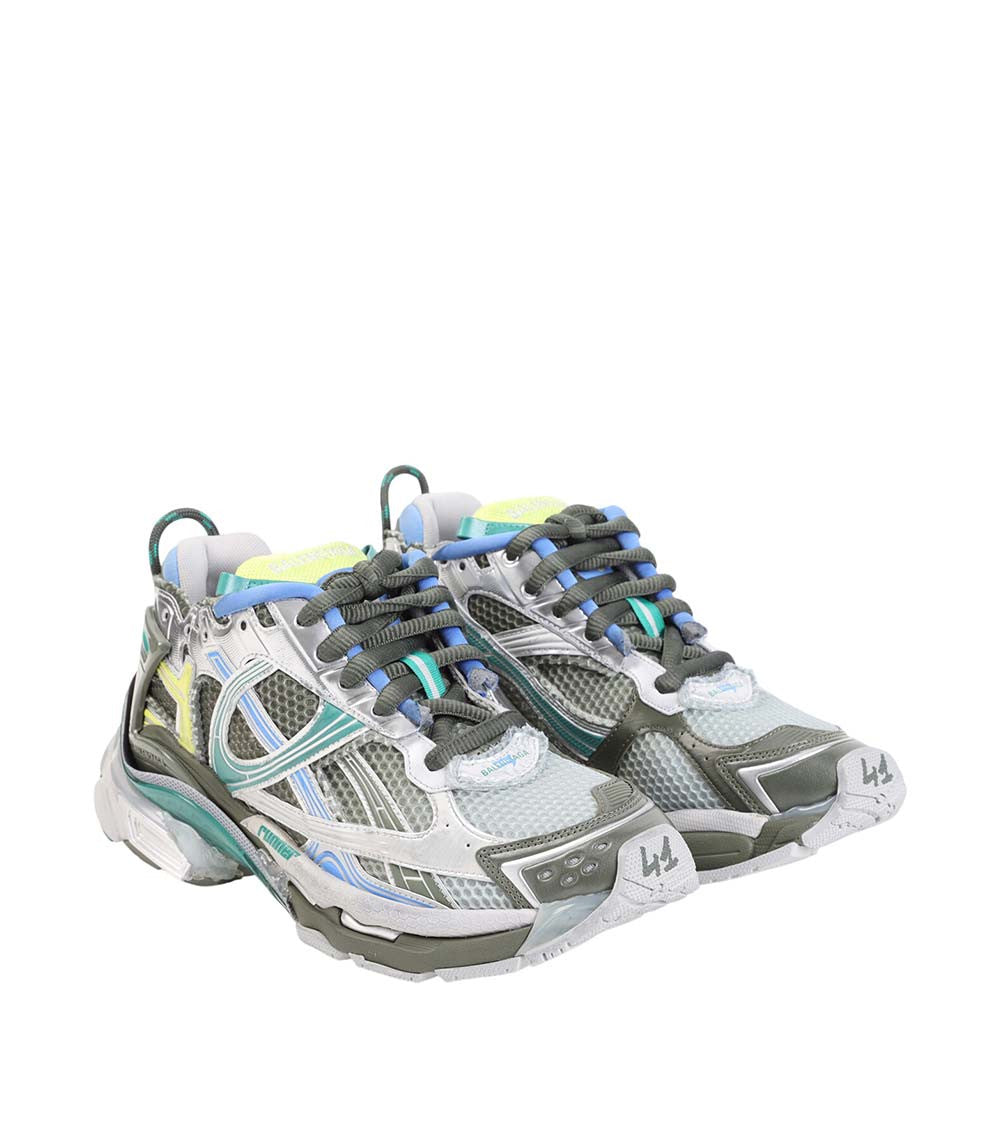 Blue Color Block Runner Gradient Sneakers 2