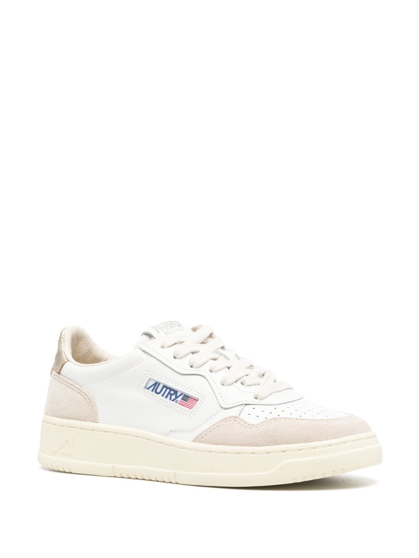 White Logo Sneakers 2