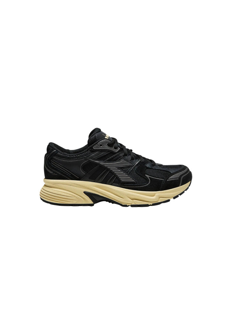 Black Mythos Star Sneakers 1