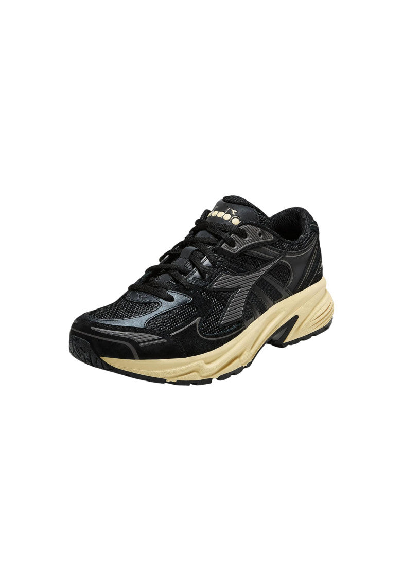 Black Mythos Star Sneakers 3
