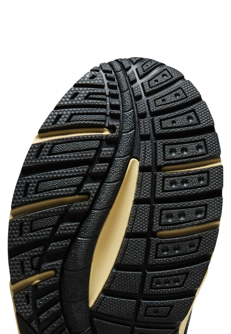 Black Mythos Star Sneakers 4