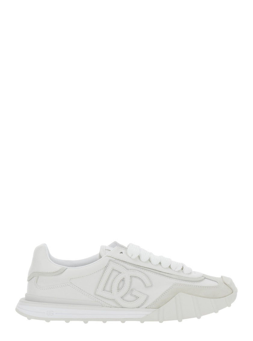 White Logo Sneakers 1
