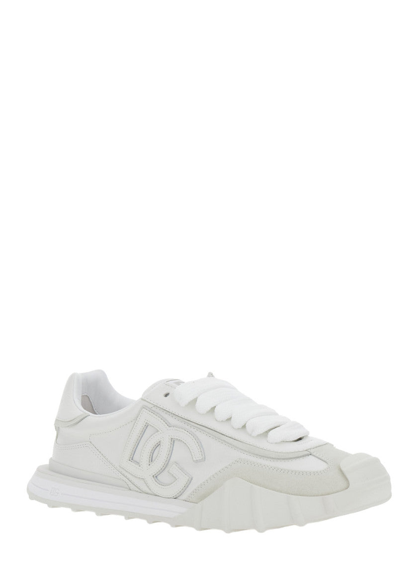 White Logo Sneakers 2