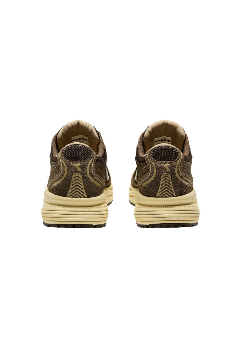 Brown Mythos Star Sneakers 2