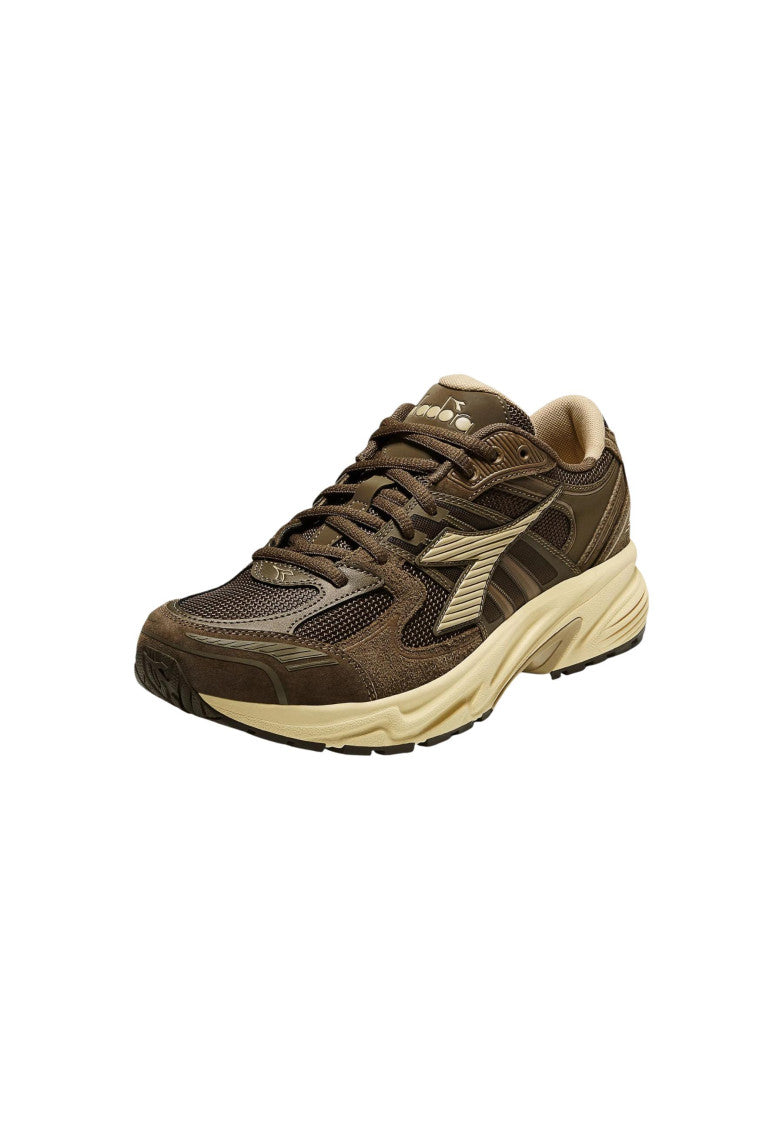 Brown Mythos Star Sneakers 3