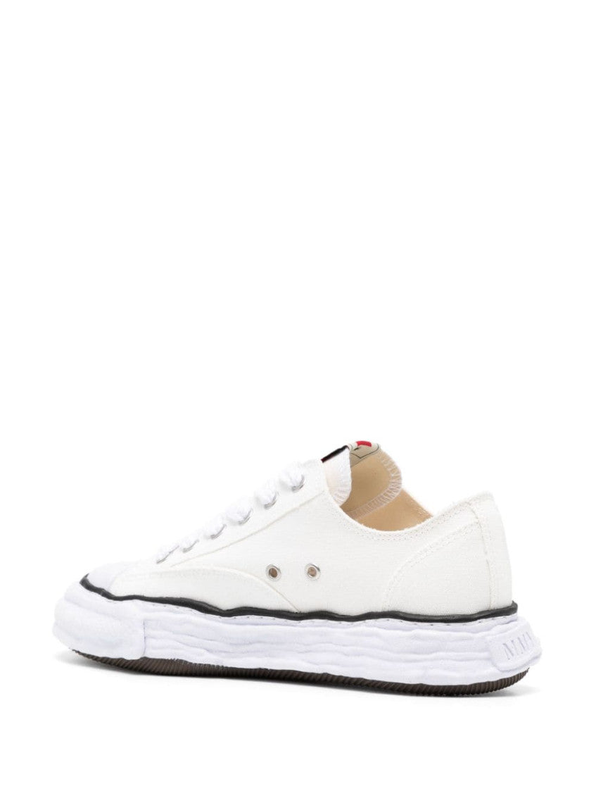 White Low-top Sneakers 3