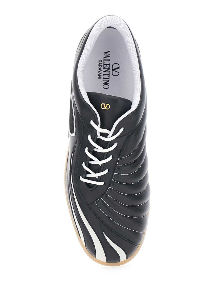 Black Low Top Sneakers 4