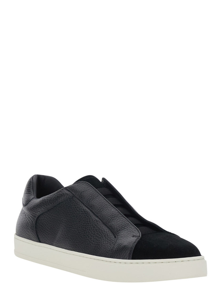 Black Low Top Sneakers 2