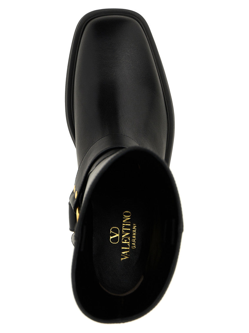 Black Leather Boots 4