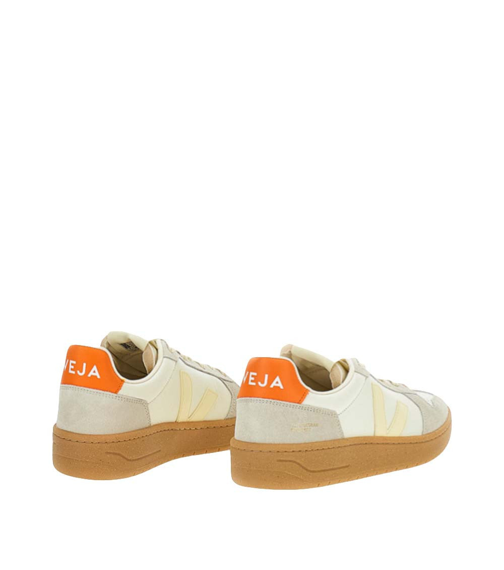 White V82 Sneakers 3