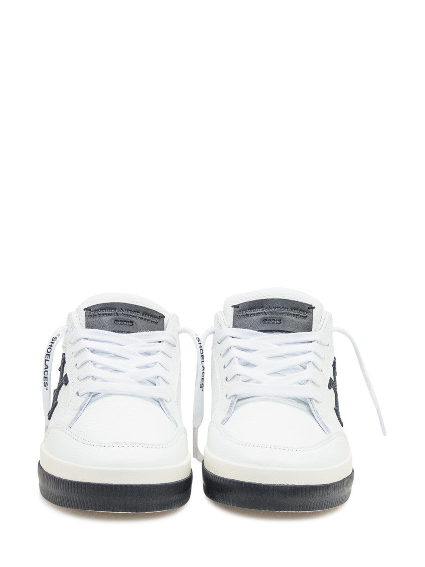 White Logo Sneakers 2