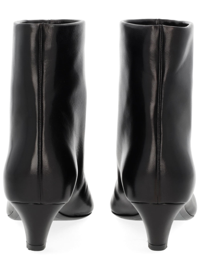 Black Leather Boots 4