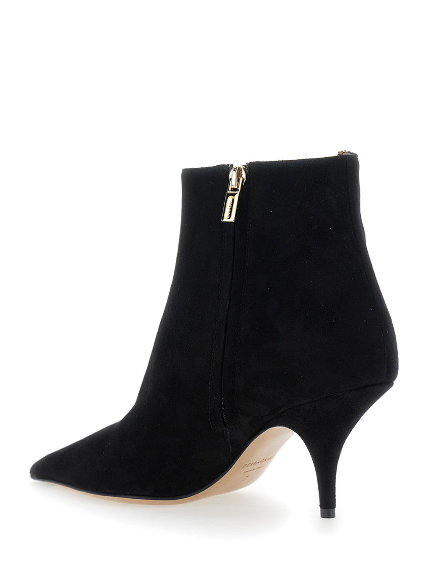 Black Solid Pointed Toe  Boot 2