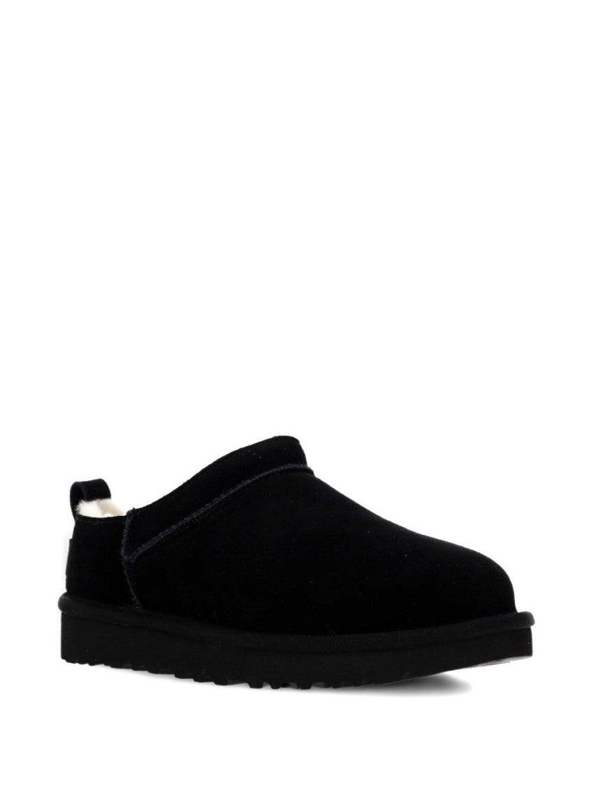 Black Classic Slides 2