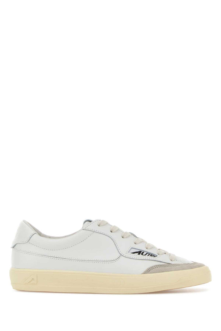 White Logo Windscape Sneakers 1