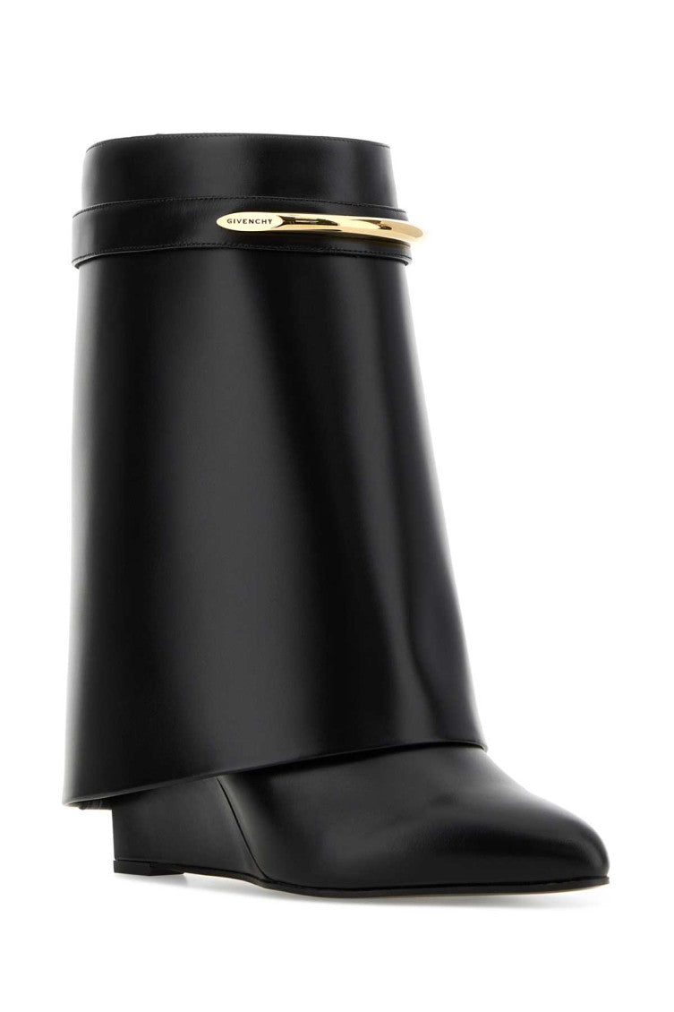 Black Solid Heeled Boots 2