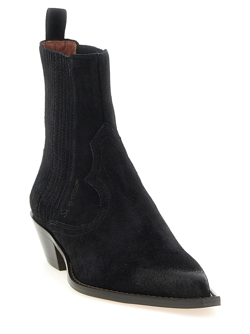 Black Solid Pointed Toe Boots 2
