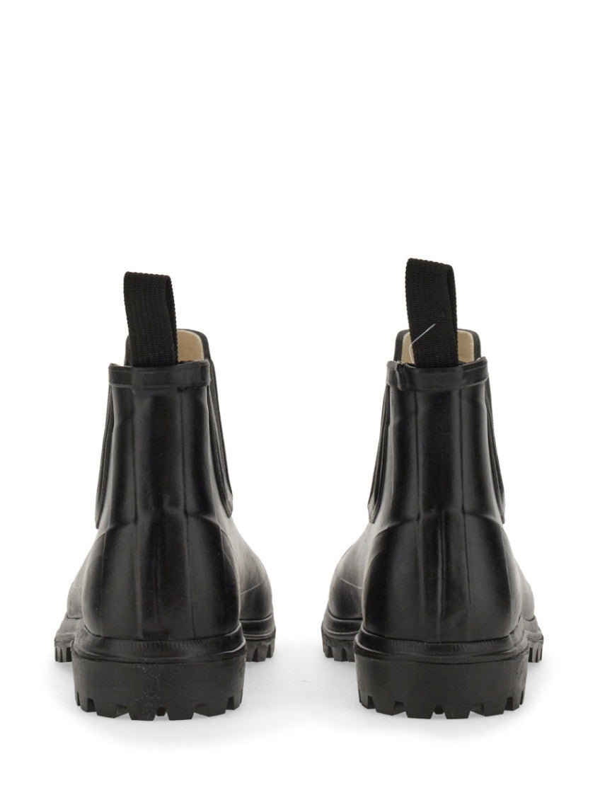 Black Solid Round Toe Boot 3