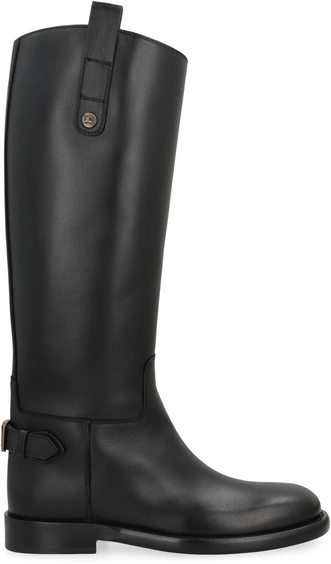 Black Solid Round Toe Boots 2