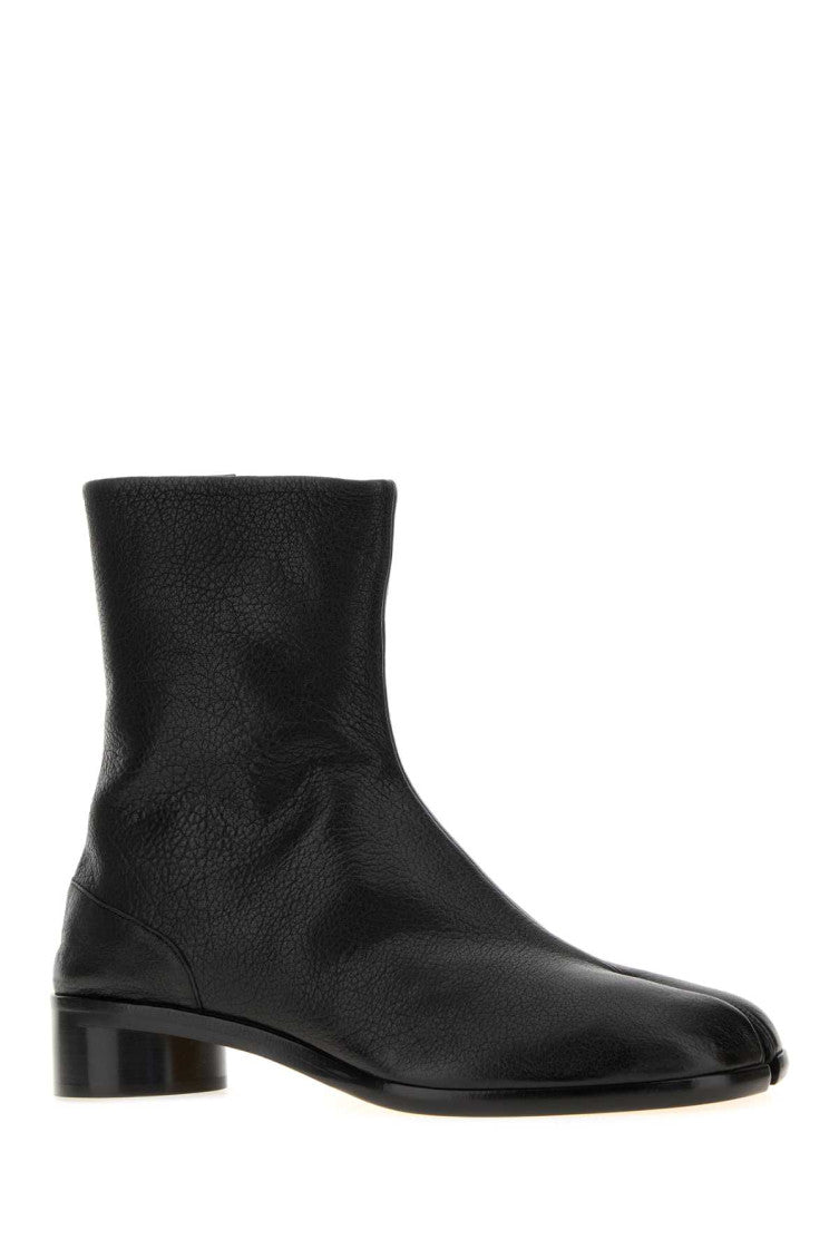 Black Solid  Boots 2